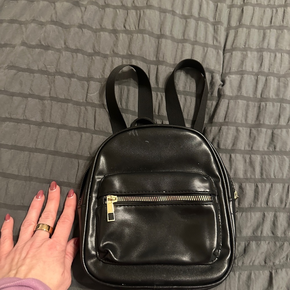 Black Leather Backpack - Picture 3 of 5